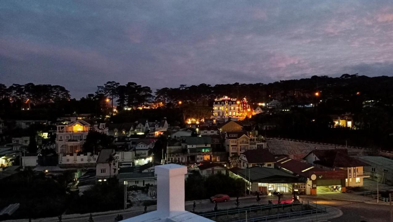 Crown Dalat Hotel Extérieur photo